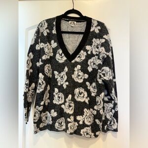 Future collective floral sweater